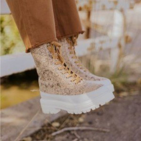 Free People Shoes - NWT Free People Jacquard Print Canvas Lug Sole Lace-Up 'Hiker' Boots